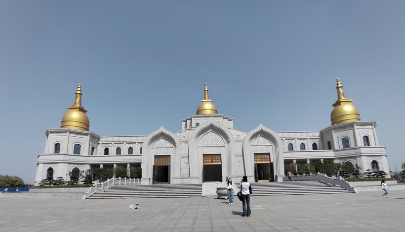 寻找心灵栖息之地:佛教寺院选购指南